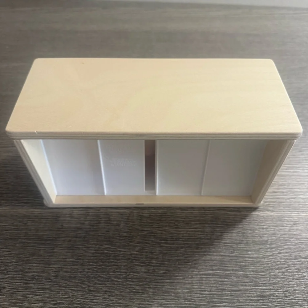 Lovevery Wooden Counting Box with 10 Number Cards Pegs Free Spirit Kit